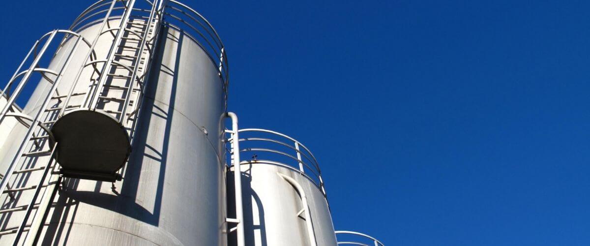 The Uses of Commercial Stainless Steel Tanks?